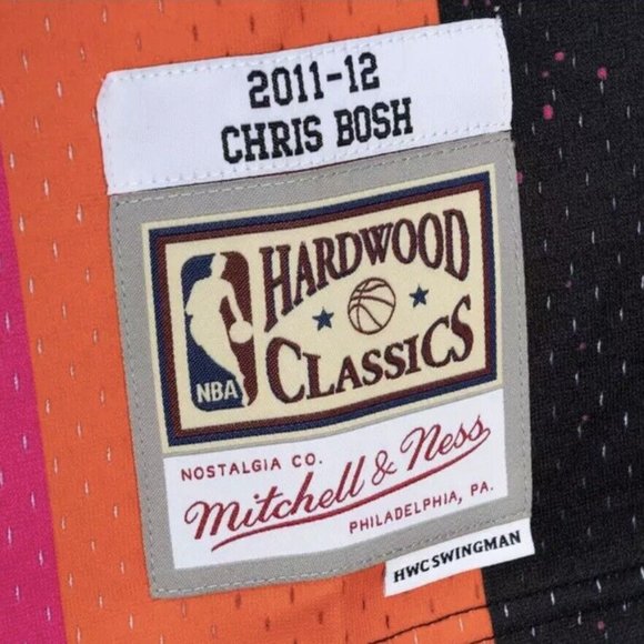2011 Miami Heat Chris Bosh #1 Mitchell & Ness Men's Splatter NBA Swingman Jersey - Picture 4 of 13